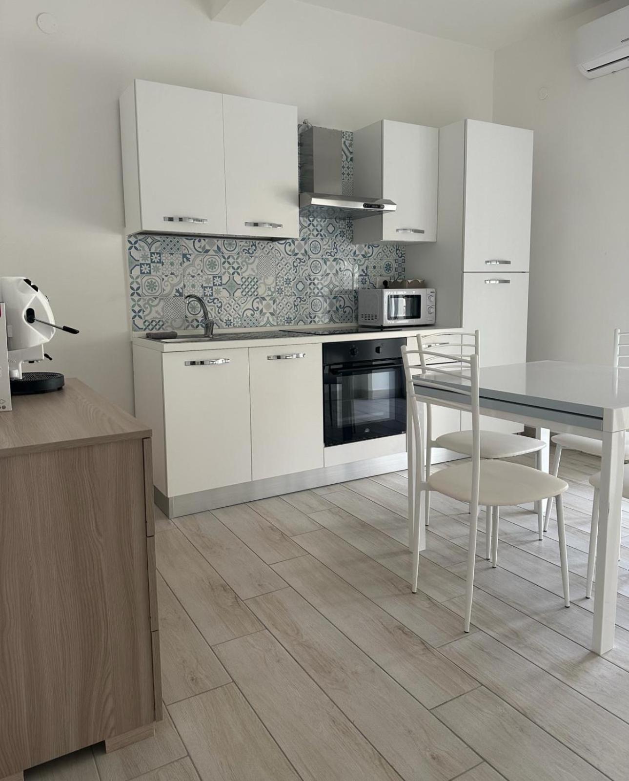 Apartmán Rent House Scauri Minturno Exteriér fotografie